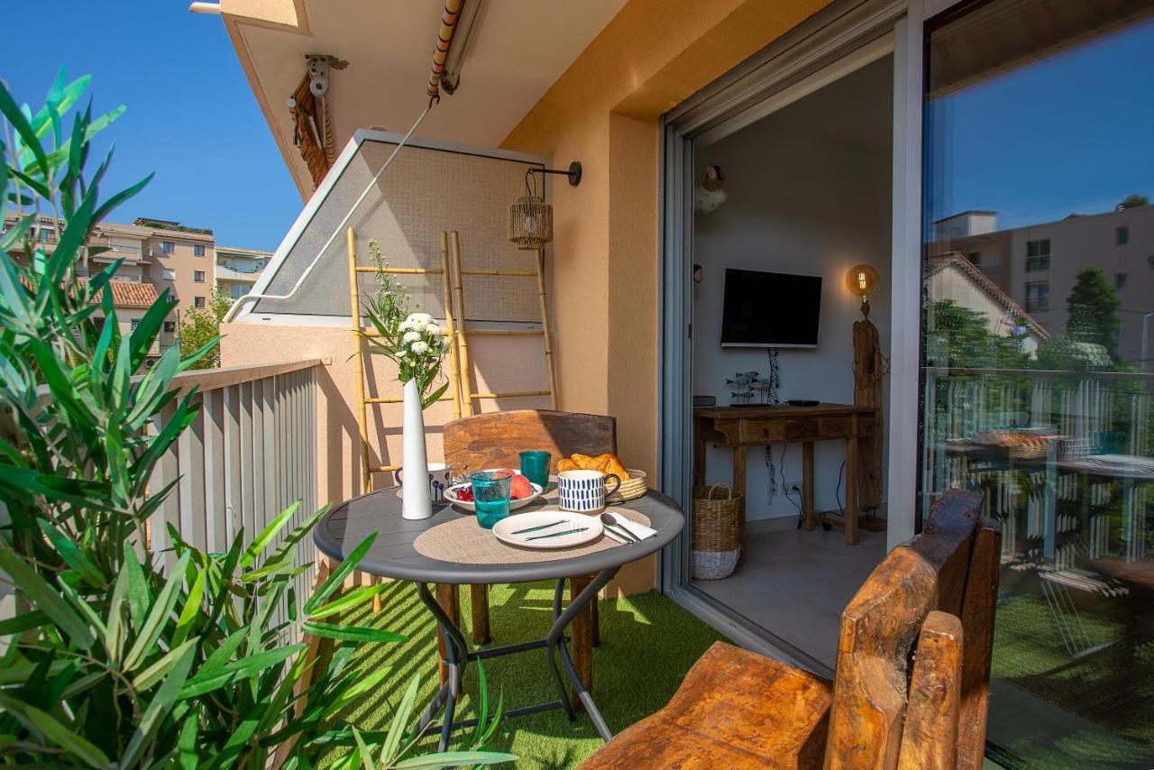 Studio Golfe De Saint Tropez 카발레르쉬르메르 외부 사진